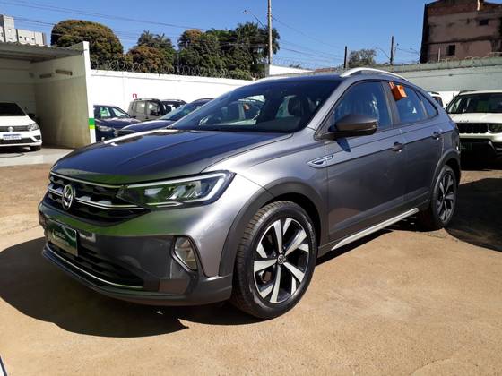 VOLKSWAGEN NIVUS 1.0 200 TSI TOTAL FLEX HIGHLINE AUTOMÁTICO